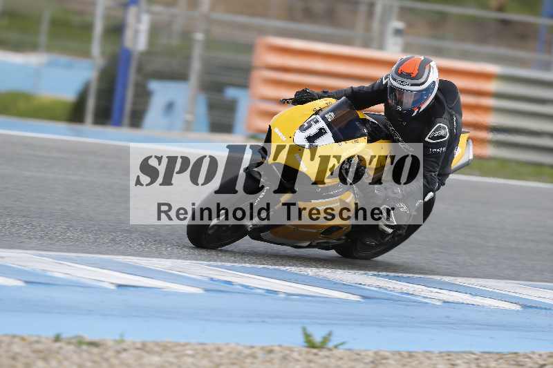 /Archiv-2025/02 28.-31.01.2025 Moto Center Thun Jerez/rot-red/51